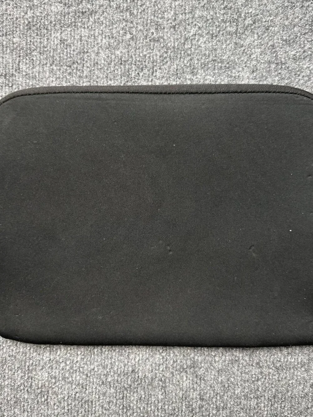 TUARI Unisex Black Neoprene Laptop Sleeve Case Bag AS IS